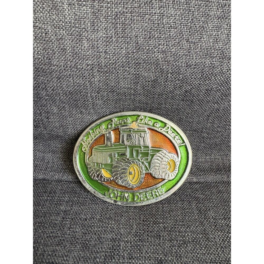 Vintage John Deere ‘NOTHING RUNS LIKE A DEERE’ Belt‎ Buckle Color Metal